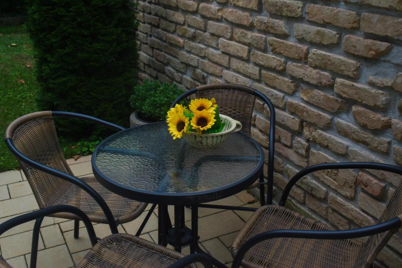 Megyeri Apartman Pócsmegyer 외부 사진